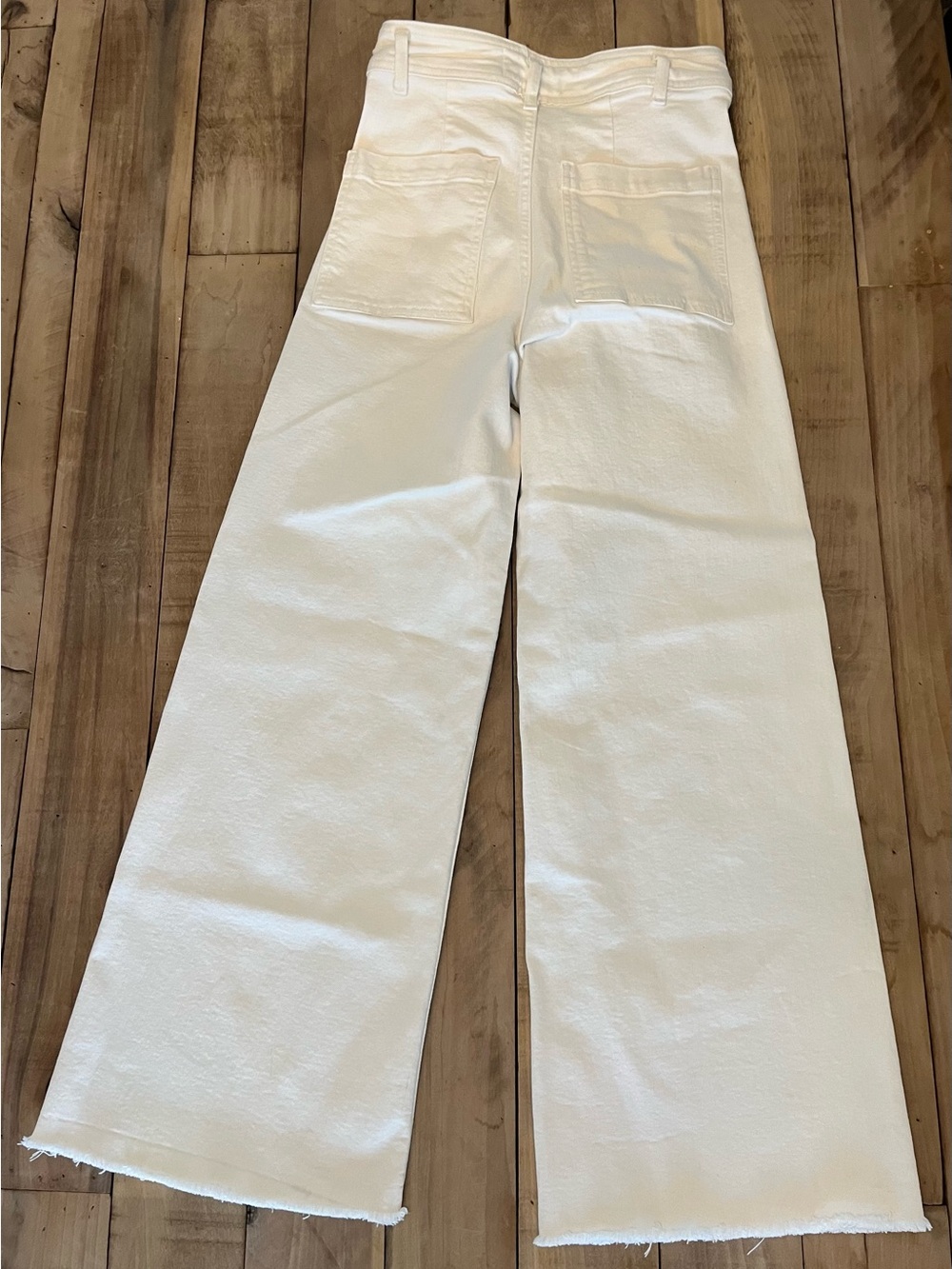 Zara White Wide-Leg Raw Hem Jeans Women Size 2. - Picture 2 of 3